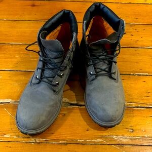 Timberland boots boy size 7 women size 9